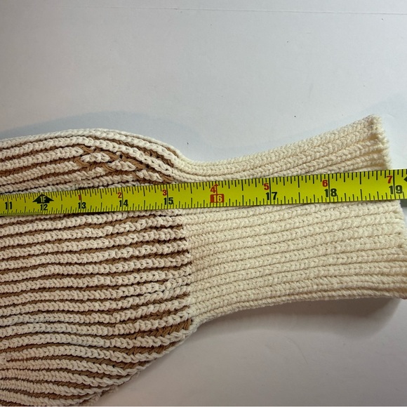 Aerie Beyond Chenille Woman’s Medium Two Toned Tan Cream Knit Crewneck Sweater - Picture 13 of 13